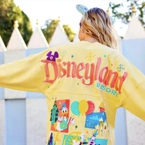 Disneyland Resort Play in Parks Yellow Spirit Jersey S & M, NWT, retail 70, RARE